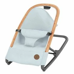 Maxi-Cosi Kori Wippe Essential Grey 10 Maxi-Cosi Kori Wippe Essential Grey -Kinderwagen 2835050110 2020 bouncer kori grey essentialgrey removablecover 3qrtleft