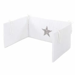 Babybay Kinderbettnestchen Piqué Weiß Applikation Stern Taupe