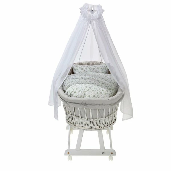Alvi Birthe Stubenwagen Weiß Komplettset BIO Matratze, Himmelstange & Garnitur Drifting Leaves 1 Alvi Birthe Stubenwagen Weiß Komplettset BIO Matratze, Himmelstange & Garnitur Drifting Leaves