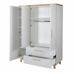 Roba Caro Kinderzimmer Mit Breiter Wickelkommode 3-türiger Schrank | Zum Toppreis 9 Roba Caro Kinderzimmer Mit Breiter Wickelkommode 3-türiger Schrank | Zum Toppreis -Kinderwagen caro 1631789 kleiderschrank 02 1