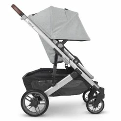 UPPAbaby Cruz V2 Sportwagen Stella Grey Brushed 8 UPPAbaby Cruz V2 Sportwagen Stella Grey Brushed -Kinderwagen cruz20 stl side rightfacing sunshade