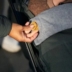 Joolz Kinderwagen Joolz Aer Fußsack Refined Black Mit Nachhaltiger Sorona®-Füllung -Kinderwagen hidingplacefortoothring aerfootmuff 2