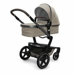 Joolz Kinderwagen Joolz Day+ Kinderwagen Timeless Taupe Bundle 17 Joolz Kinderwagen Joolz Day+ Kinderwagen Timeless Taupe Bundle -Kinderwagen joolz day cot perspective timeless taupe 1 1
