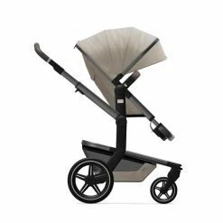 Joolz Kinderwagen Joolz Day+ Kinderwagen Timeless Taupe Bundle 18 Joolz Kinderwagen Joolz Day+ Kinderwagen Timeless Taupe Bundle -Kinderwagen joolz day seat side timeless taupe 1 1
