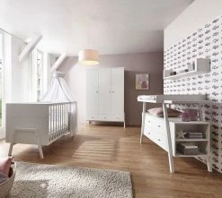 Schardt Holly White Kinderzimmer Mit Umbauseiten Mit Dreitürigem Schrank