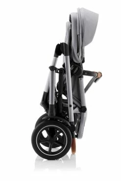 Britax Smile 5Z Sportwagen Frost Grey -Kinderwagen smile 5z frostgrey anthrazite brownhandle 01 folded pushchair rwf 2023